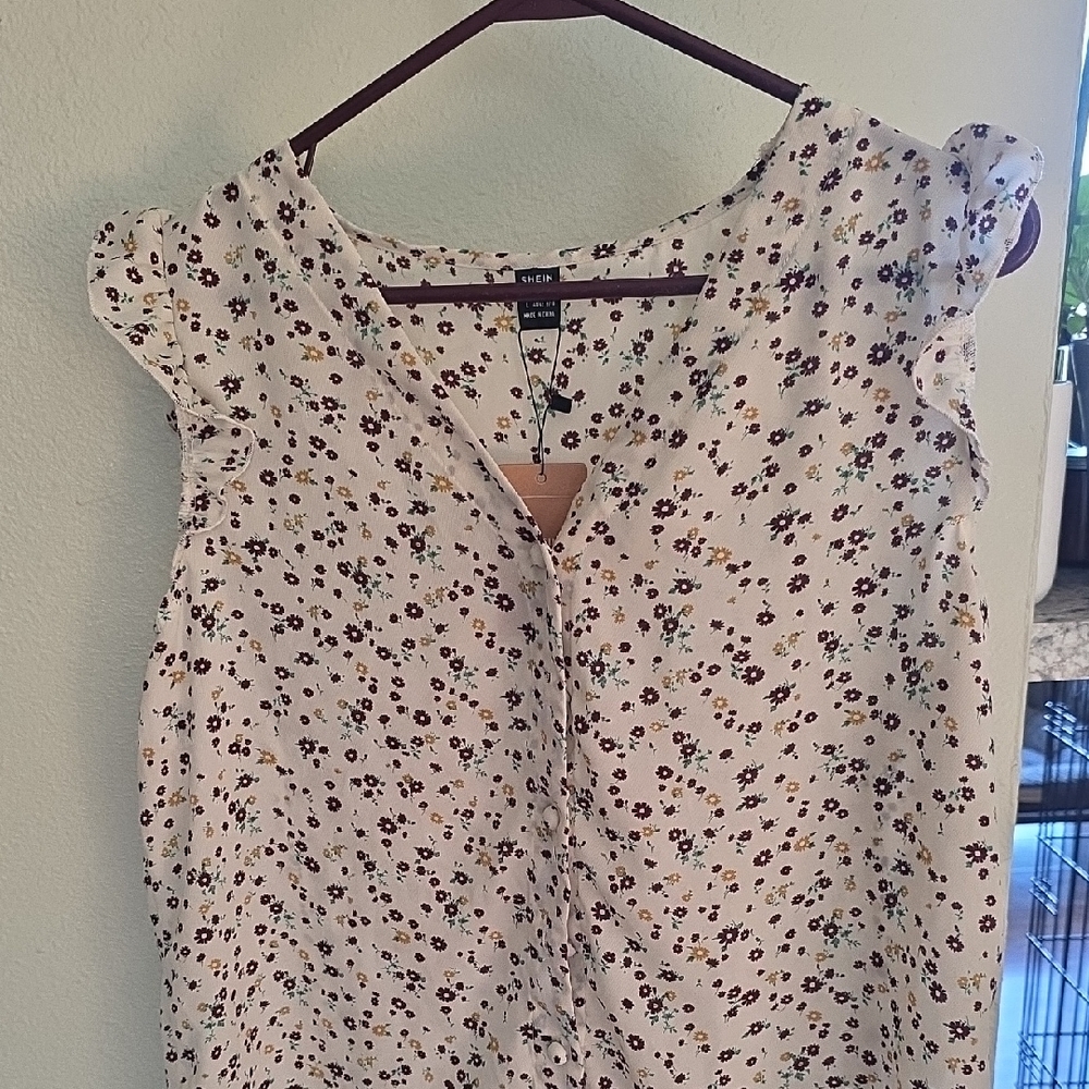 SHEIN Cream Floral Blouse